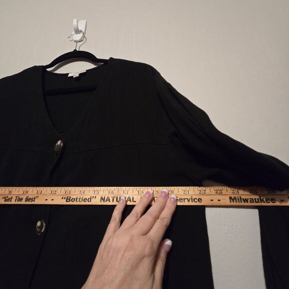 Umgee Linen Blend Jacket Womens MED Black Pockets Frayed Lagenlook Artsy Boho - Picture 8 of 11